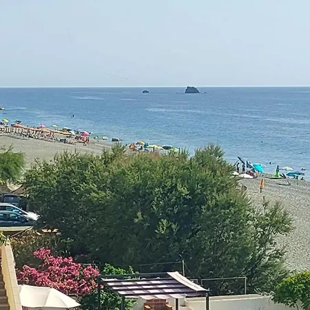 Un Sogno In Riva Al Mare Apartment